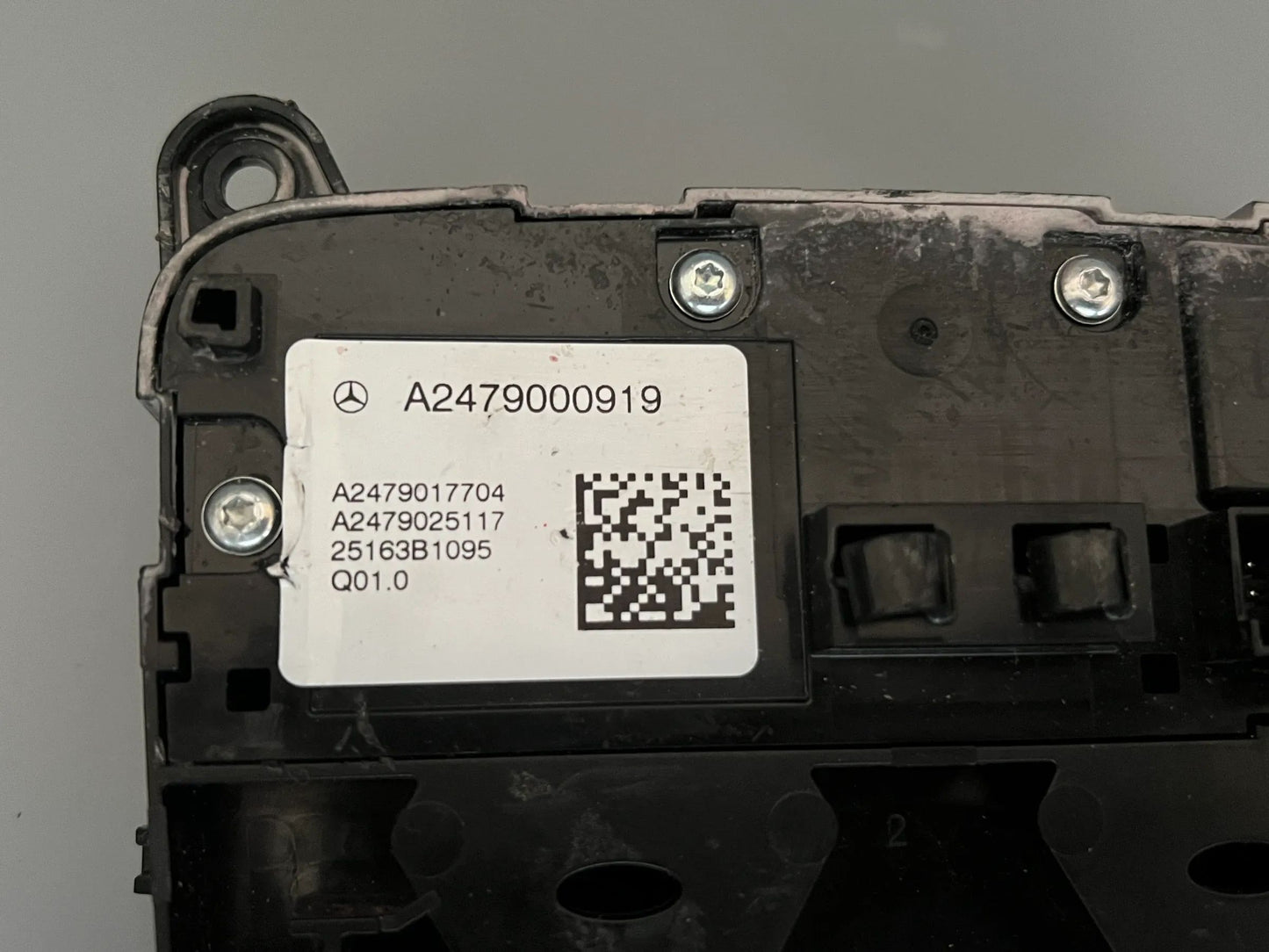 Original Mercedes-Benz Steuergerät Schalterblock Touchpad A2479000919 NEU