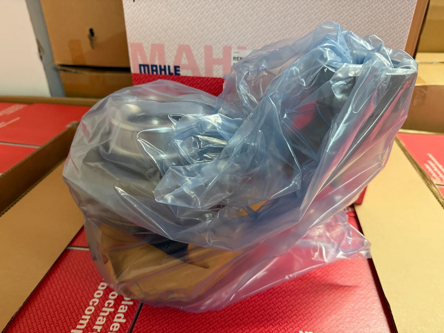 Original Mahle Renault Trucks Turbolader 209TC17941000 NEU