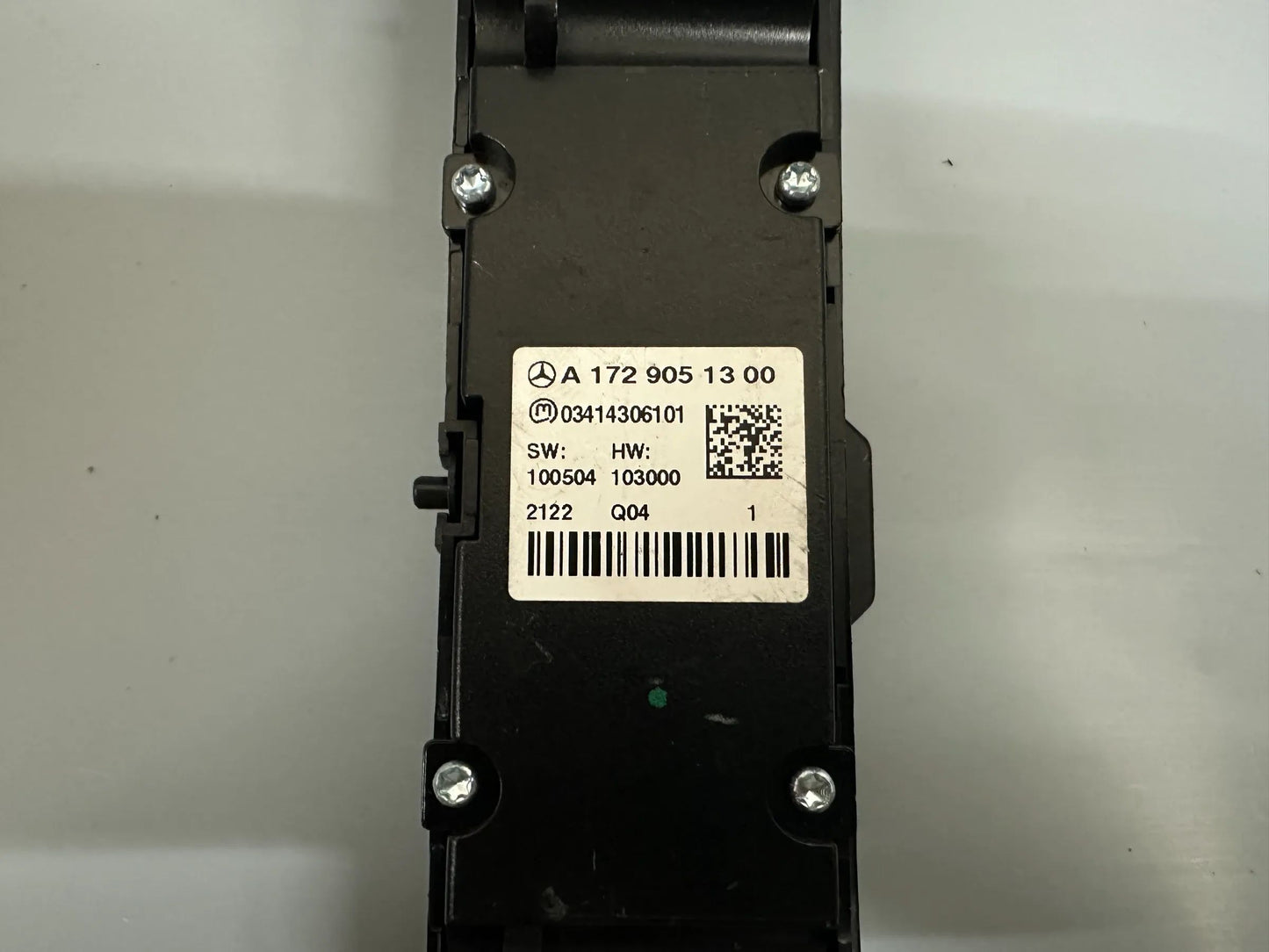 Original Mercedes Benz SLC/SLK R172 Schalter Oberes Bedienfeld A1729051300 NEU