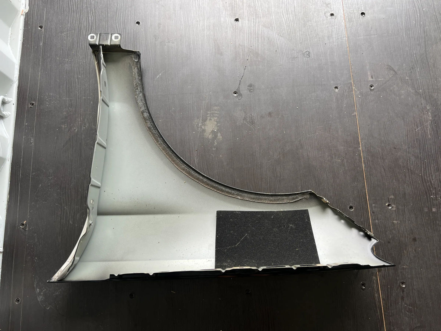 Original Mercedes-Benz GLE W166 Kotflügel Vorne Rechts 9040 Schwarz NEU