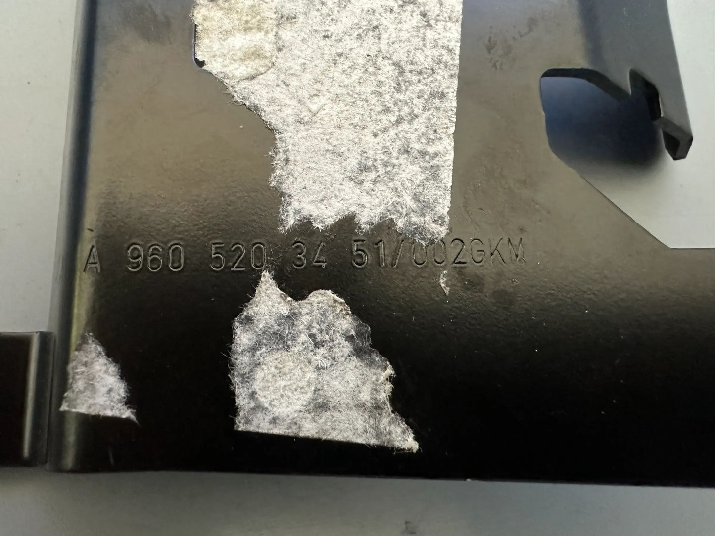 Original Mercedes Benz Halter A9605203451 NEU