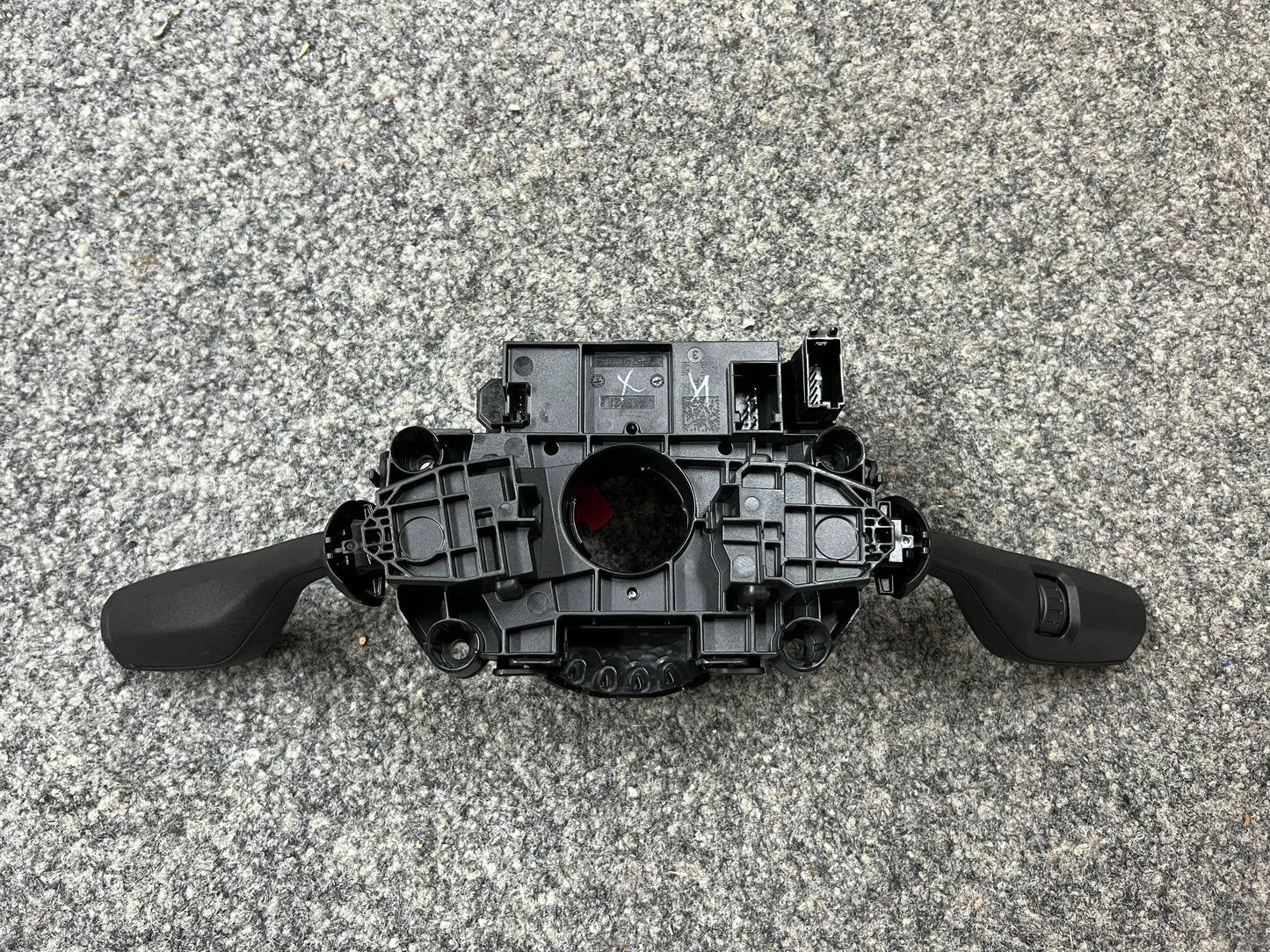 Original BMW F40 Lenkstockschalter Mantelrohr E474818 NEU