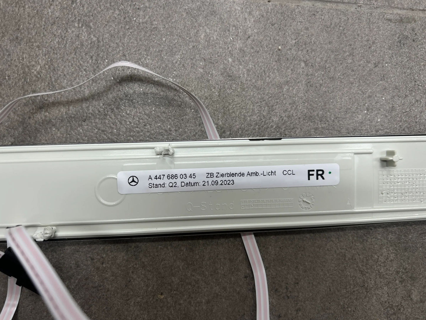 Mercedes-Benz W447 V-Klasse Einstiegsleiste/Zierblende Beleuchtung A4476860345