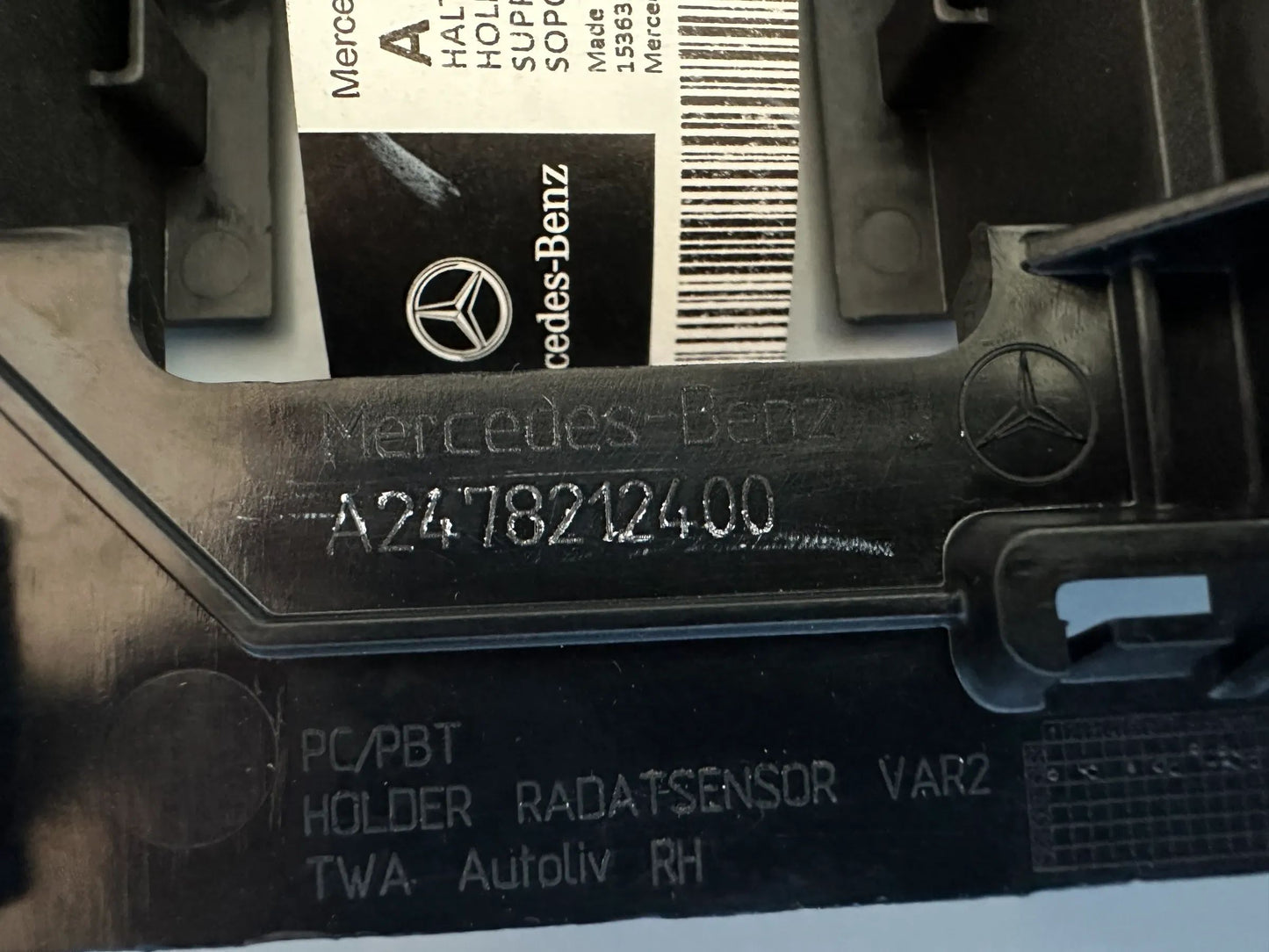 Original Mercedes-Benz EQB GLB 243/247 Halter A2478212400 NEU