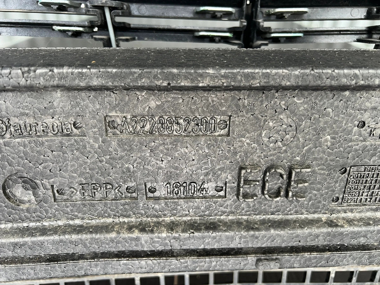 Original Mercedes Benz S-Klasse W222 Stoßstange Stoßfänger vorne 9183 Schwarz NE