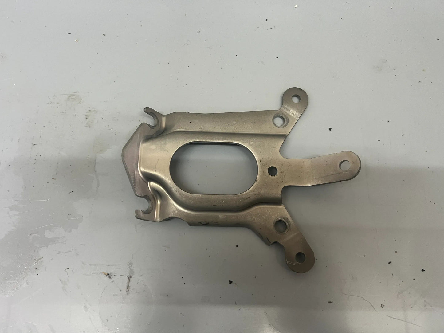 Original Mercedes-Benz Halter A6541410800 NEU