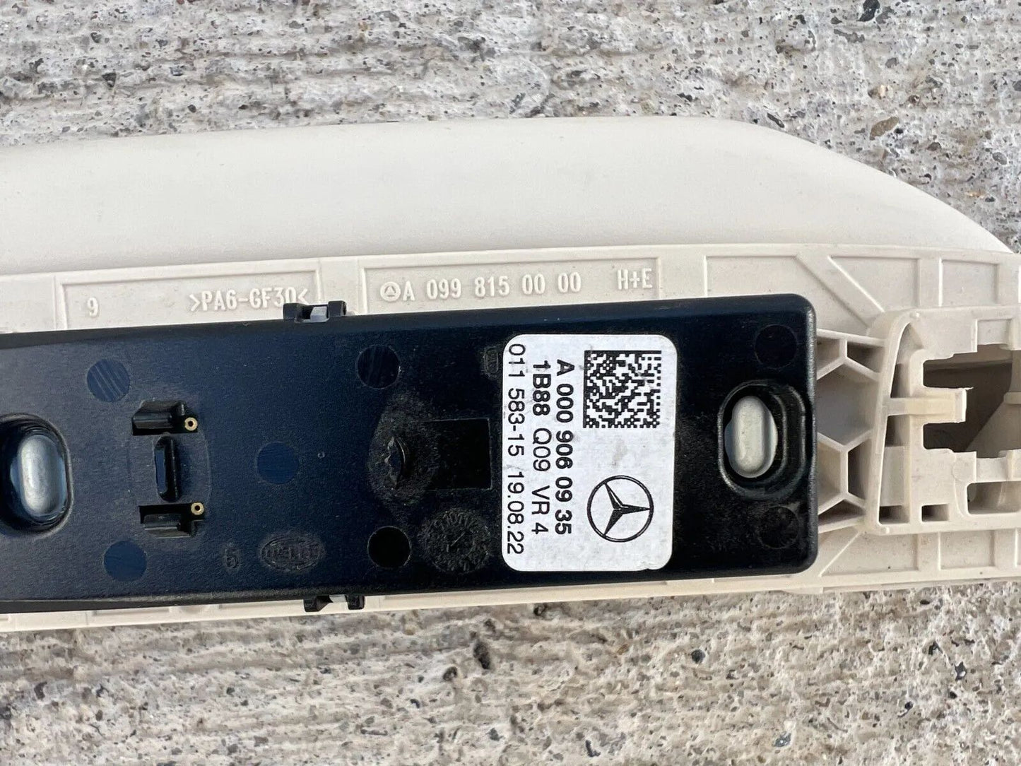 ORIGINAL Mercedes Benz V-Klasse W447 Innenraumleuchte Haltegriff A0009060935