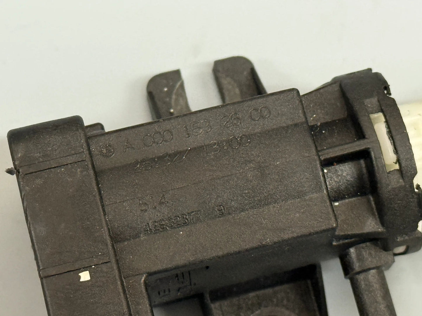 Original Mercedes Benz Entlüftungsschlauch A0001532600 NEU