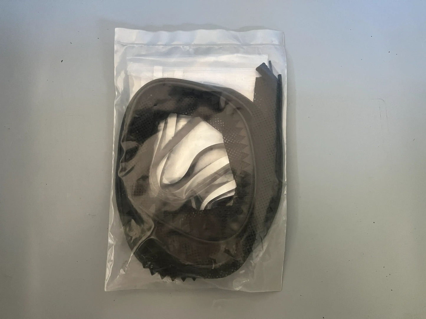 Original Mercedes-Benz E-Klasse W238 Netz für Windabweiser A2387790000 NEU