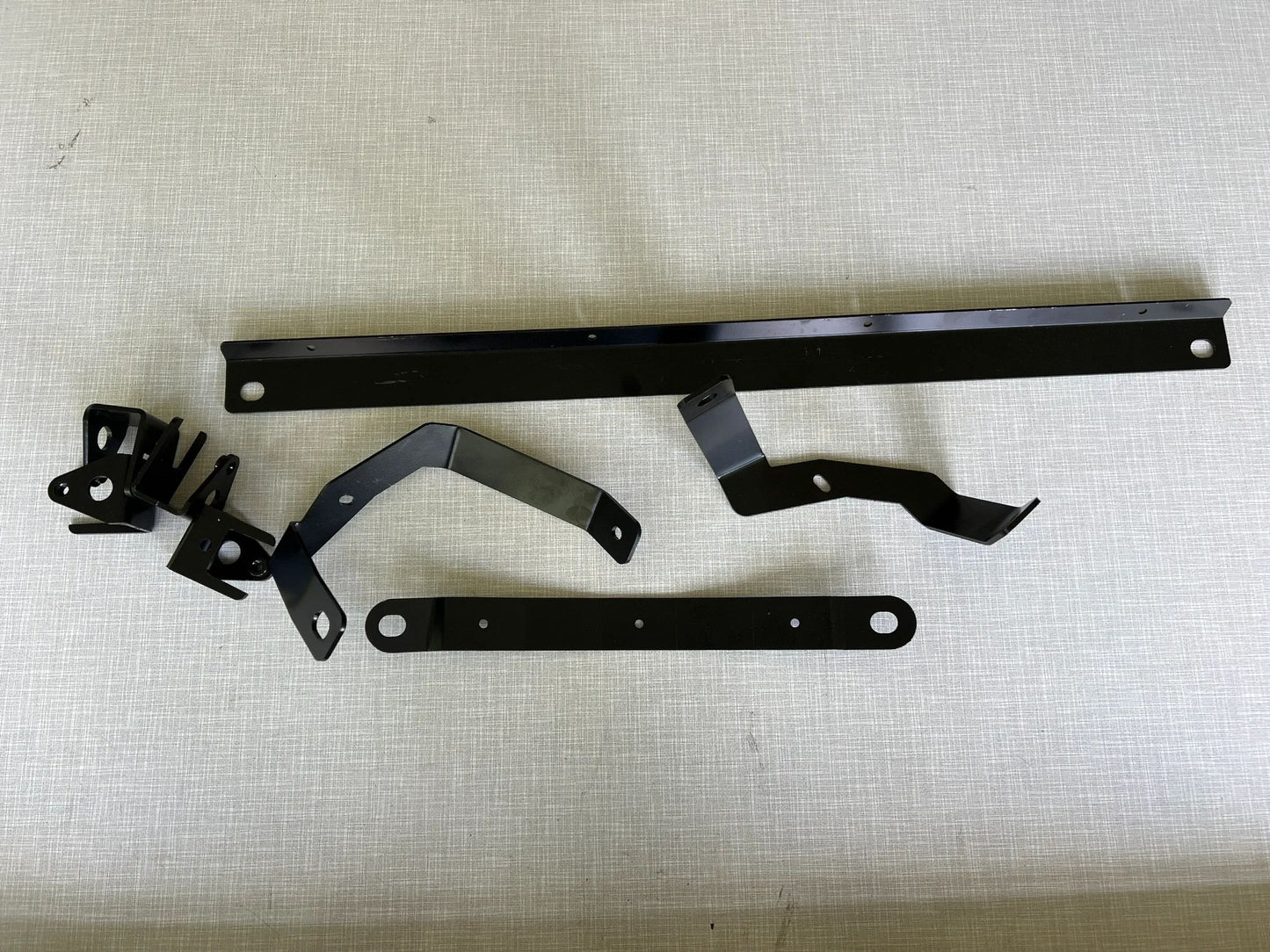 Original Mercedes-Benz Actros 5 Arocs 4 5 Halter LED-Bars B67520166 NEU