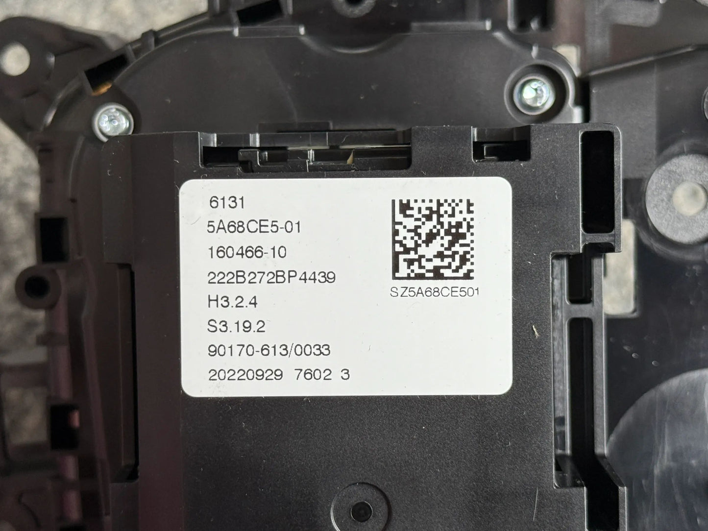 ORIGINAL BMW Mittelkonsole / Schaltzentrum Gangwahlschalter 5A68CE5 NEU