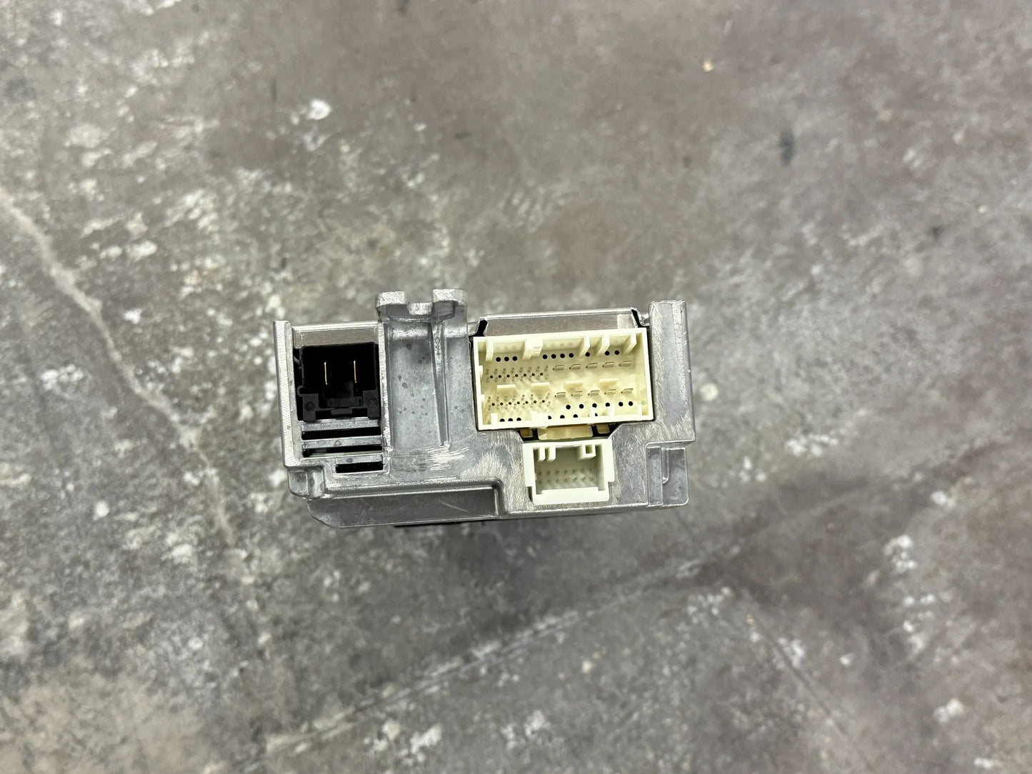 Original BMW HARMAN Verstärker Booster ALEV4 AGA 5A52E26 NEU