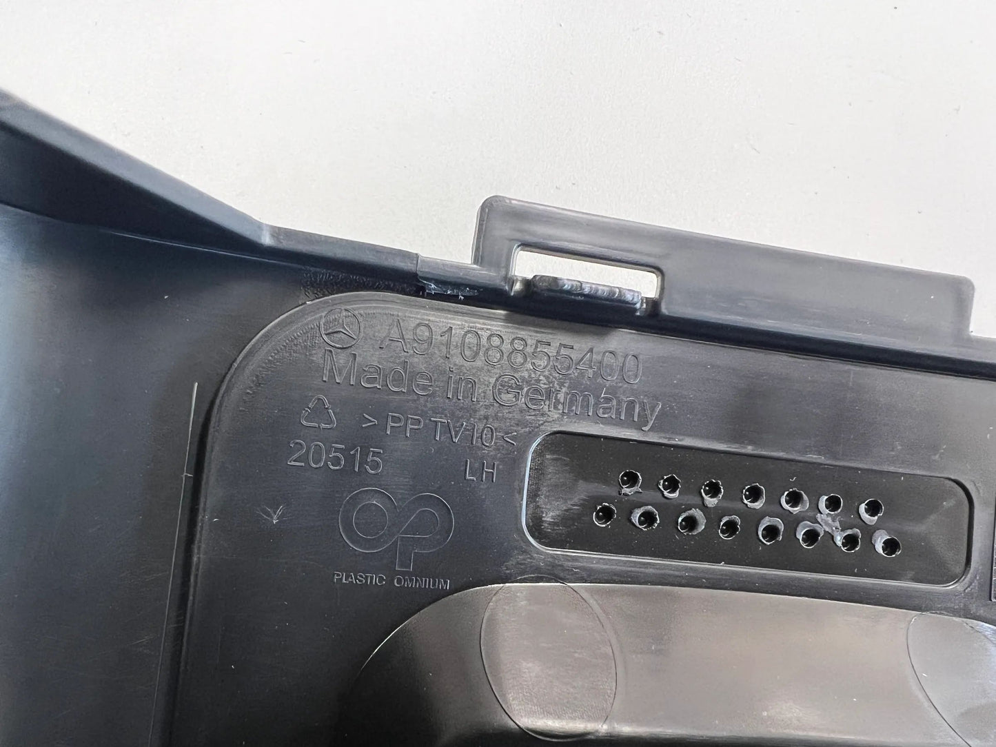 ORIGINAL Mercedes Benz Sprinter Stoßstangenecke links hinten A9108801800 NEU