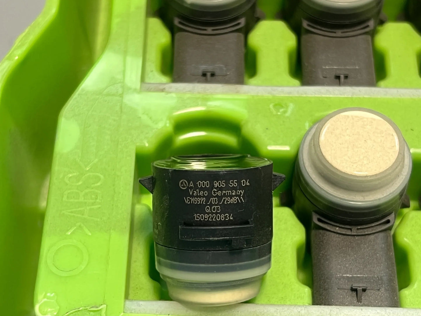 ORIGINAL Mercedes-Benz Parktronik Sensor PDC PTS Parksensor A0009055504 NEU