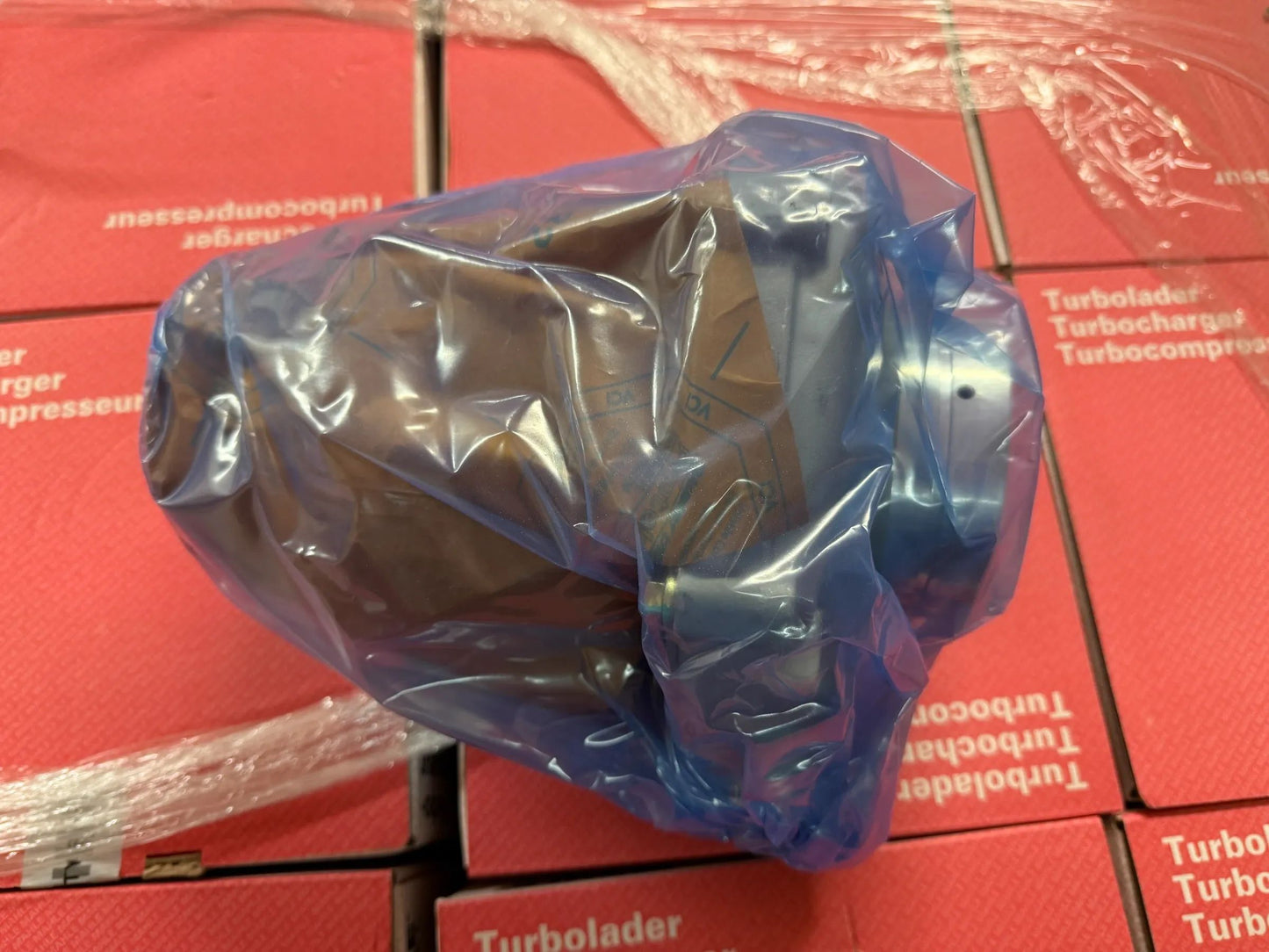 Original Mahle Volvo Turbolader 038TC19245000 NEU