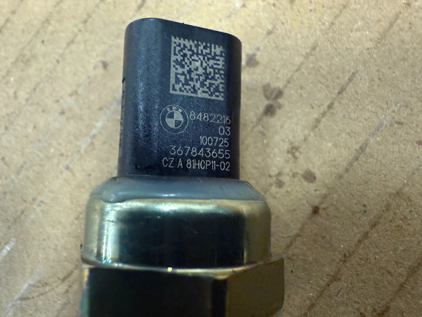 Original BMW Öldrucksensor 8482216 12618482216 NEU