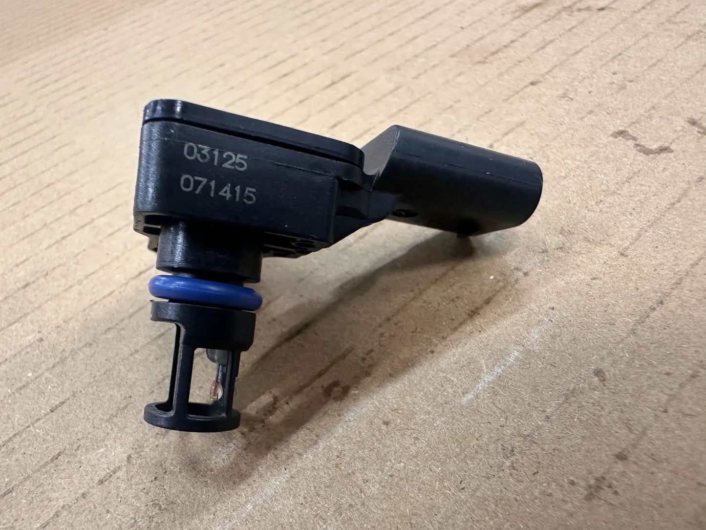 Original BMW Drucksensor 8489540 13628489540 NEU