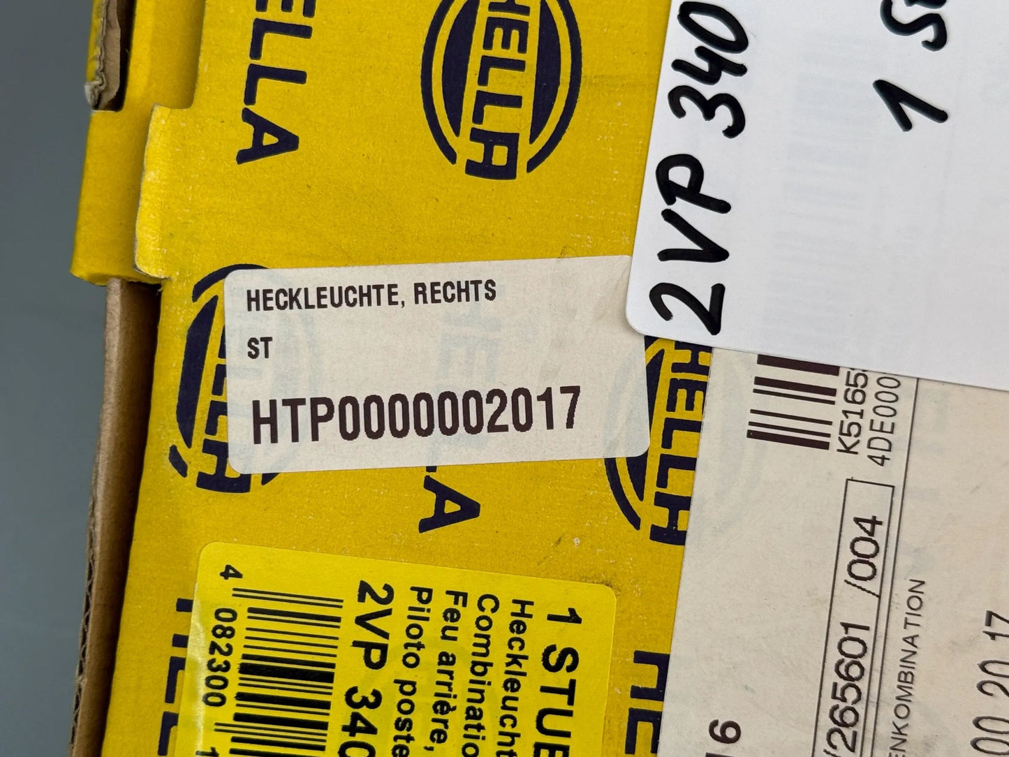 Original Hella Heckleuchte Rechts 2VP 340 400-121 NEU