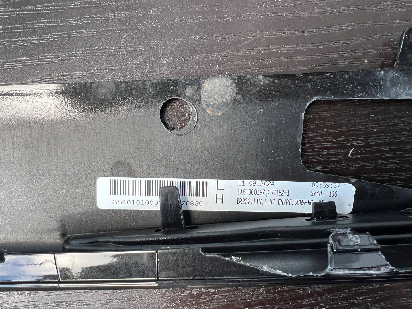 Mercedes-Benz SL 63 AMG W232 Verkleidung Längsträger Links unten A2326983500