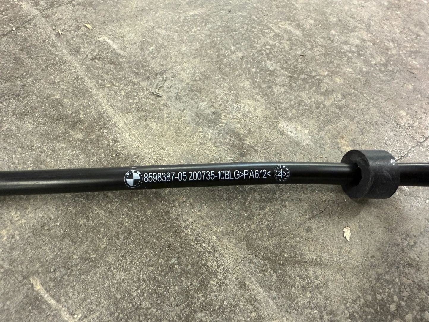 Original BMW Schlauch Kühlmittelkühler 8598387 NEU