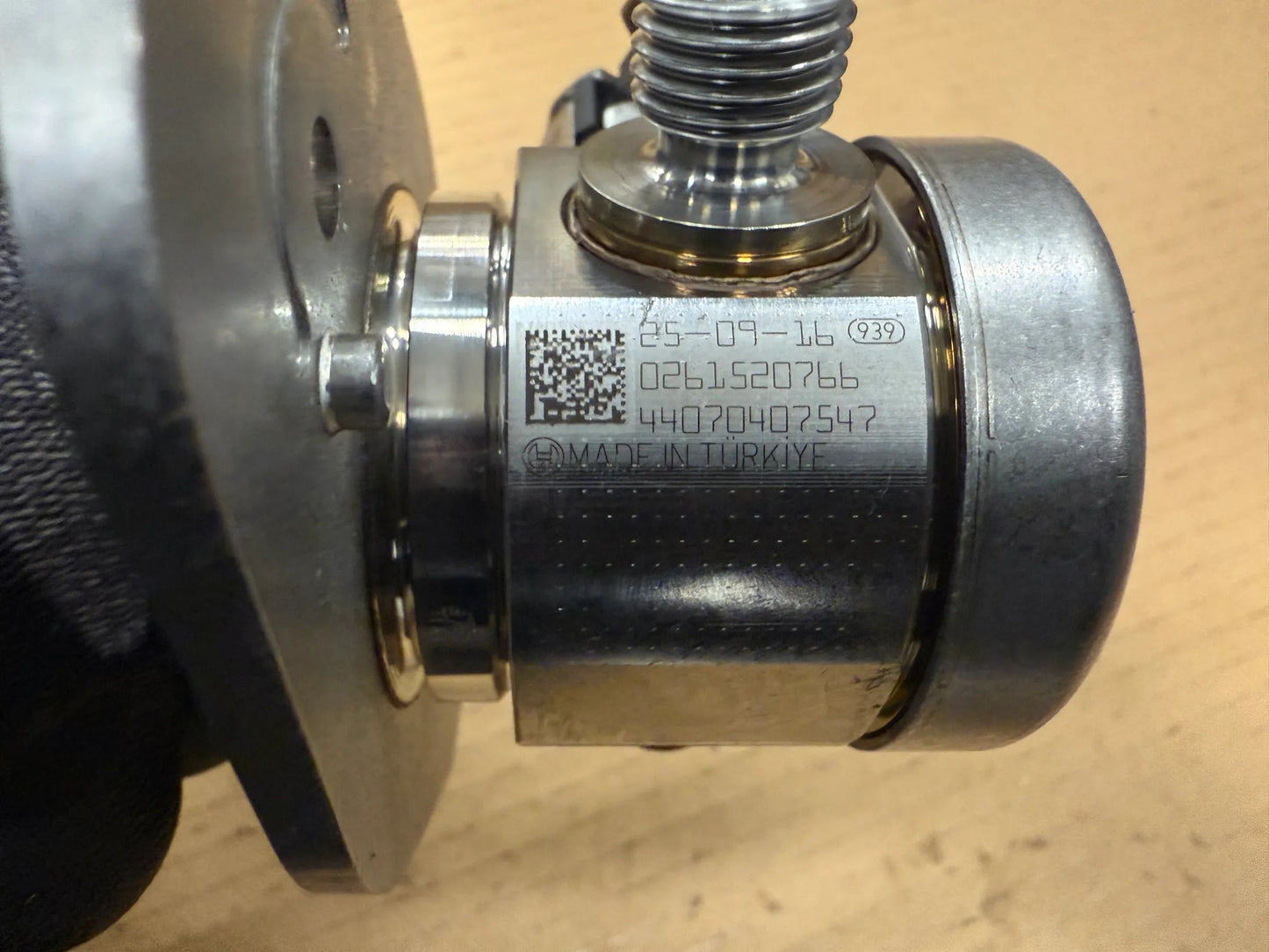 Original BMW Hochdruckpumpe 7934496 13517934496 NEU
