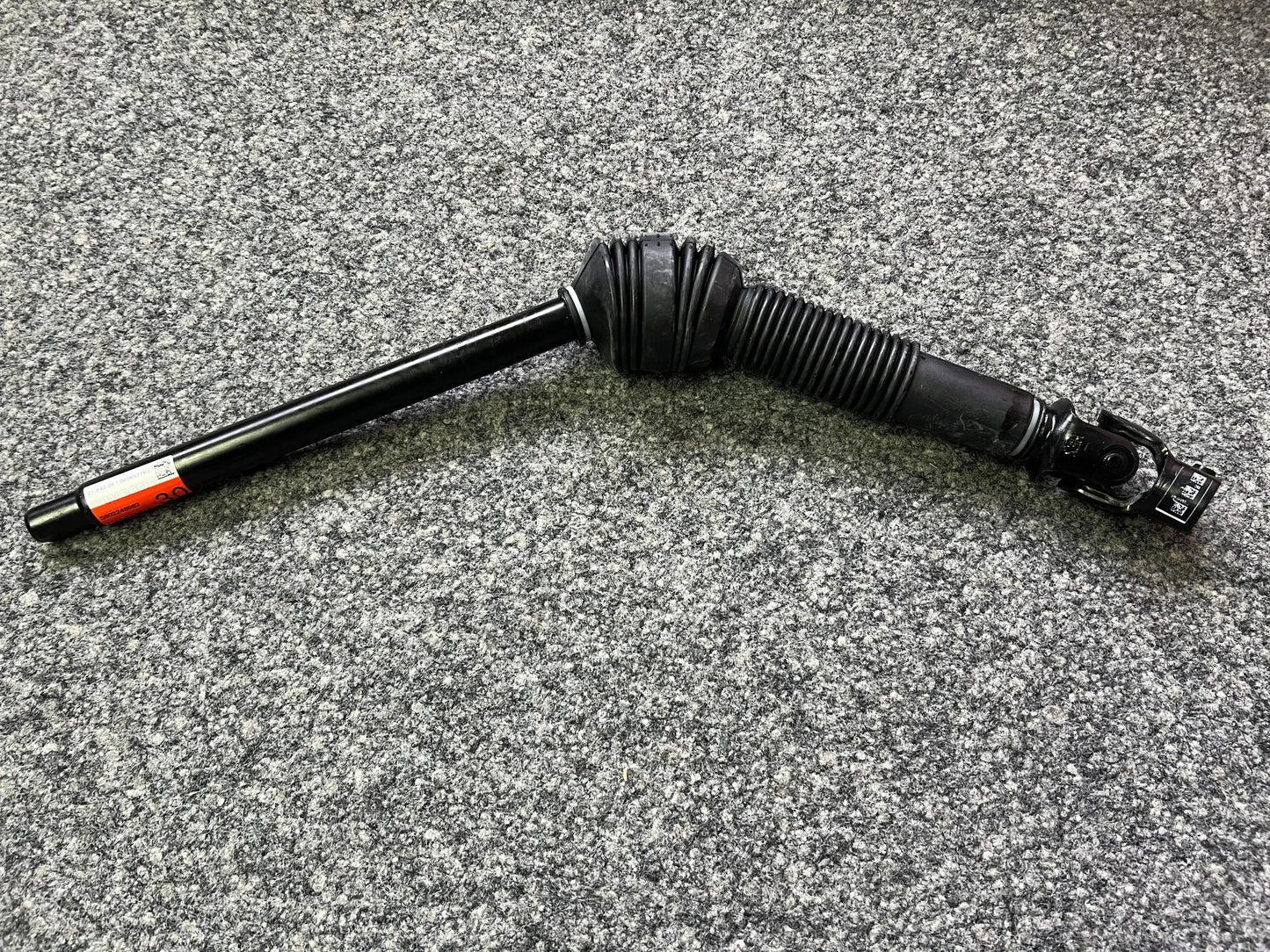 Original Iveco CNH Lenkspindel 5802246982 000657763 NEU