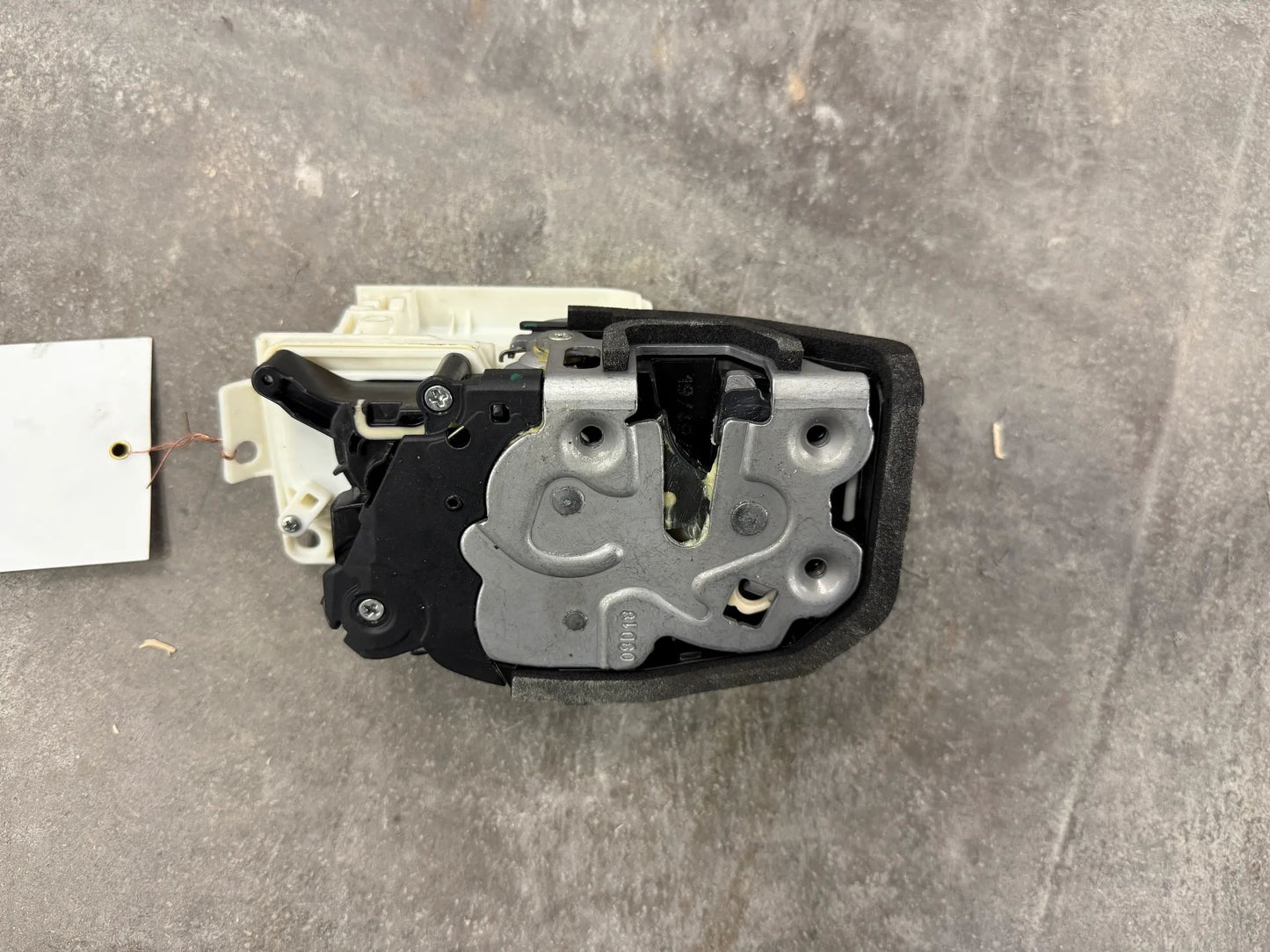 Original BMW i12 i8 Systemschloss rechts (LL) 8497862 NEU