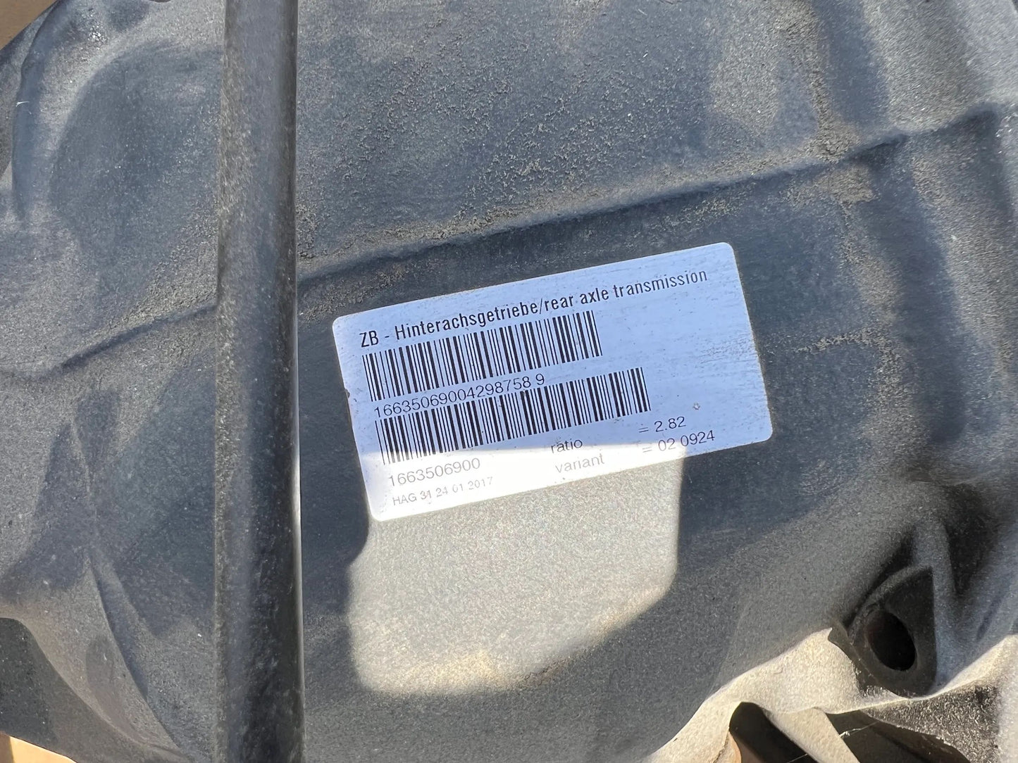 Mercedes-Benz S-KLASSE W222 Hinterachse mit Differential A2223510700 NEU