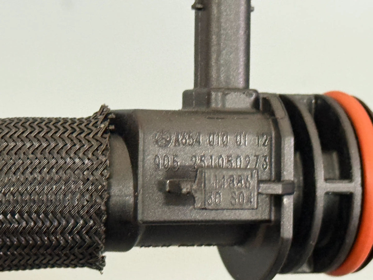 Original Mercedes Benz Entlüftungsschlauch A6540100112 NEU