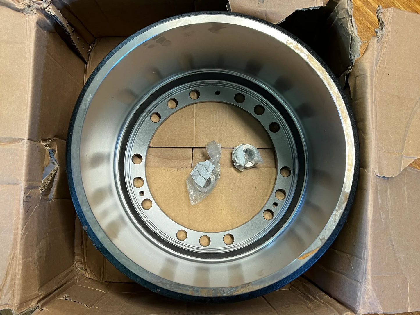 Original Mercedes-Benz Bremstrommel A3554230801 NEU