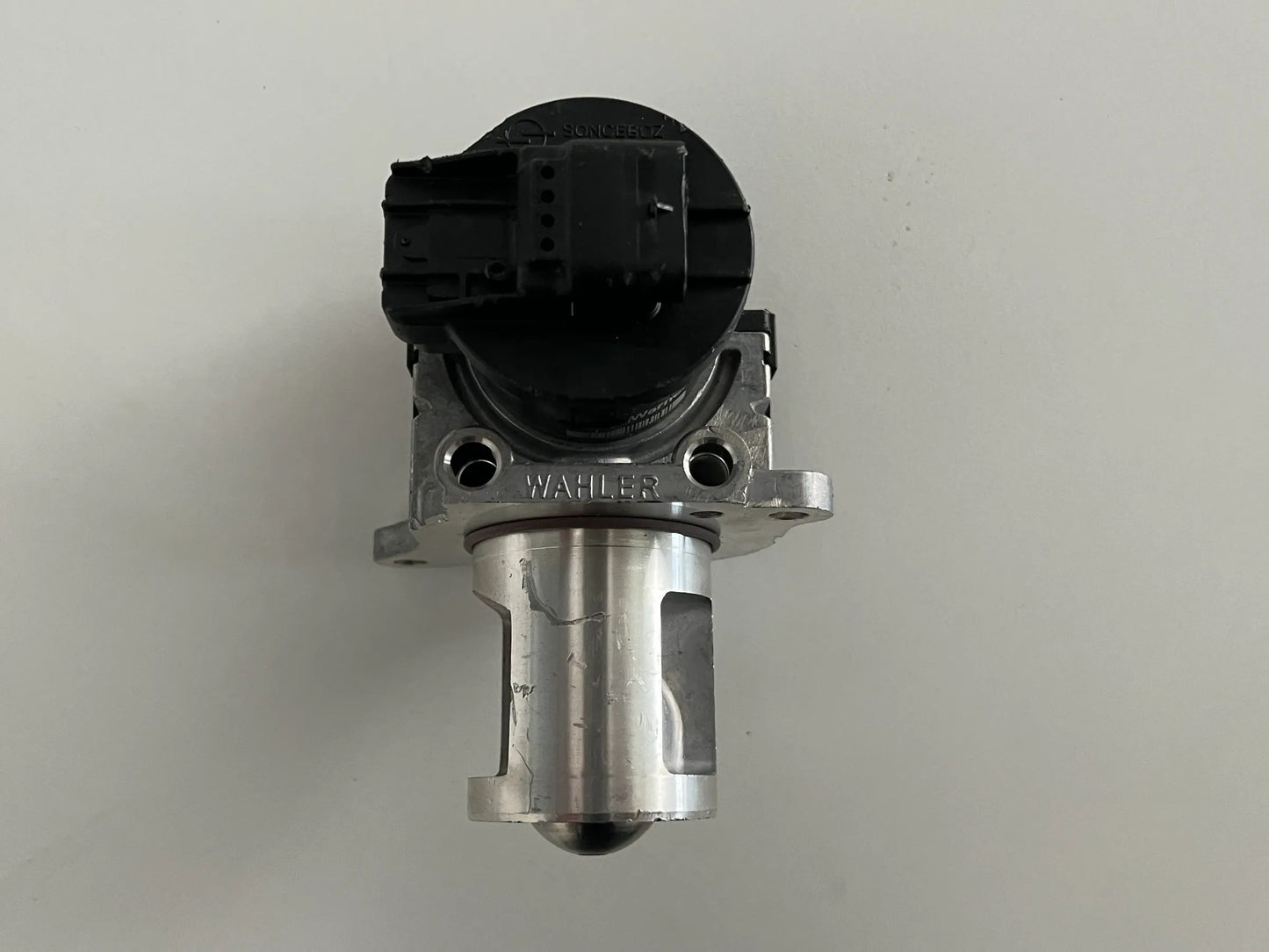 ORIGINAL Mercedes-Benz OM 642 Abgasrückführventil Ventil A6421401060 NEU