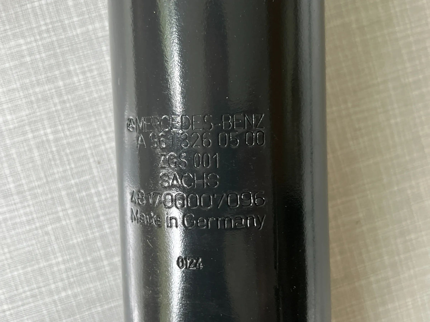 Original Mercedes-Benz Stoßdämpfer A9613260500 NEU