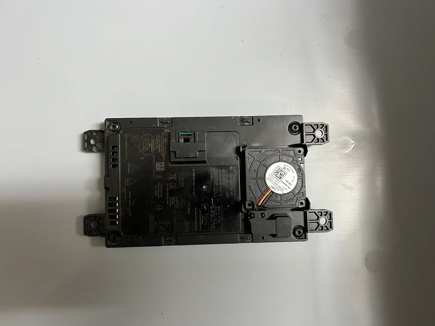Original Mercedes-Benz Steuergerät induktives Laden Mobiltelefon A1749014905 NEU