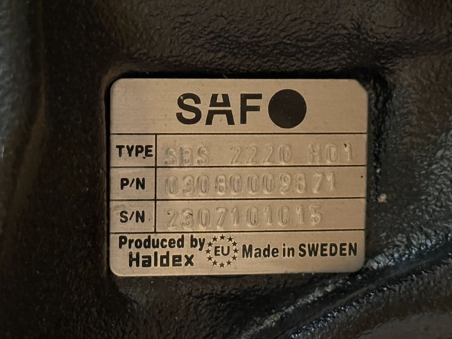 Original SAF Bremssattel rechts .SBS2220 H01 - 03080009850 NEU