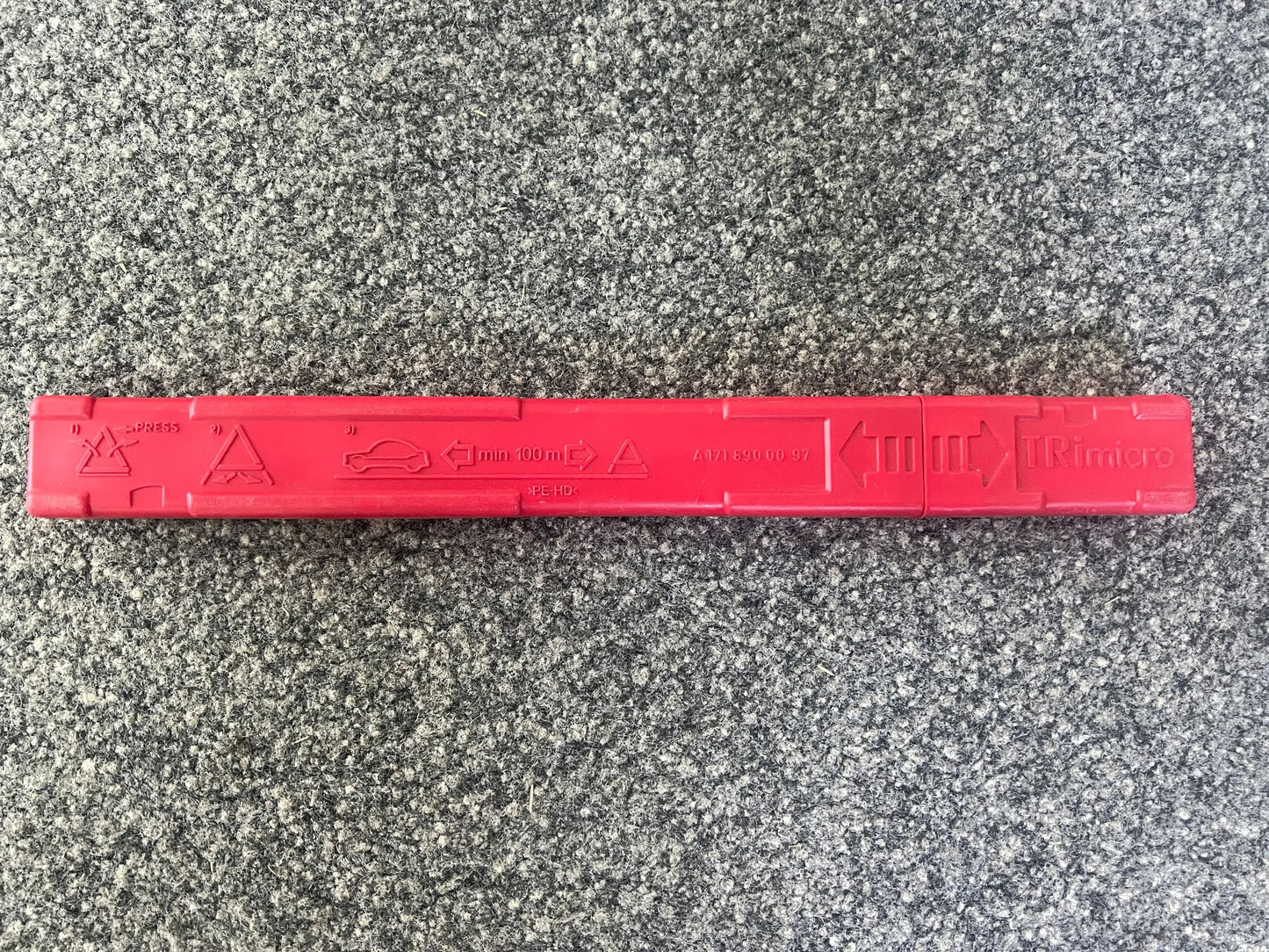 Original Mercedes Benz Pannendreieck Warndreieck A1718900097 NEU