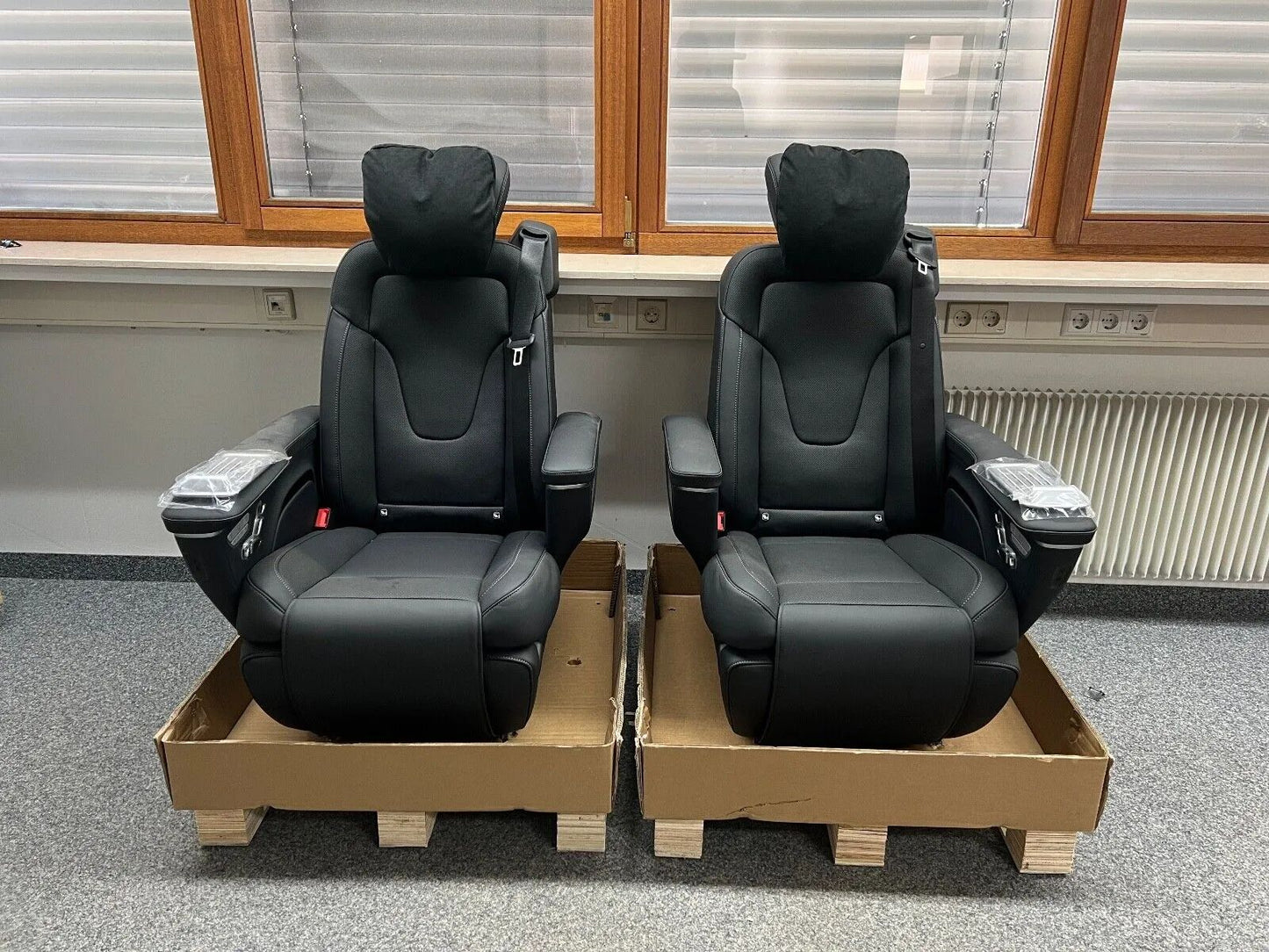 2 X ORIGINAL Mercedes Benz W447/W448 V-Klasse LUXUS-SITZ NAPPA-LEDER NEW MODELL!
