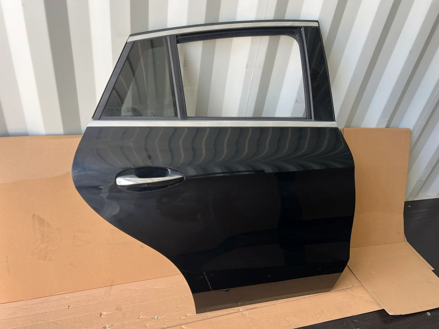 Original Mercedes-Benz GLE COUPÉ W166 TÜR HINTEN RECHTS 9040 Schwarz NEU