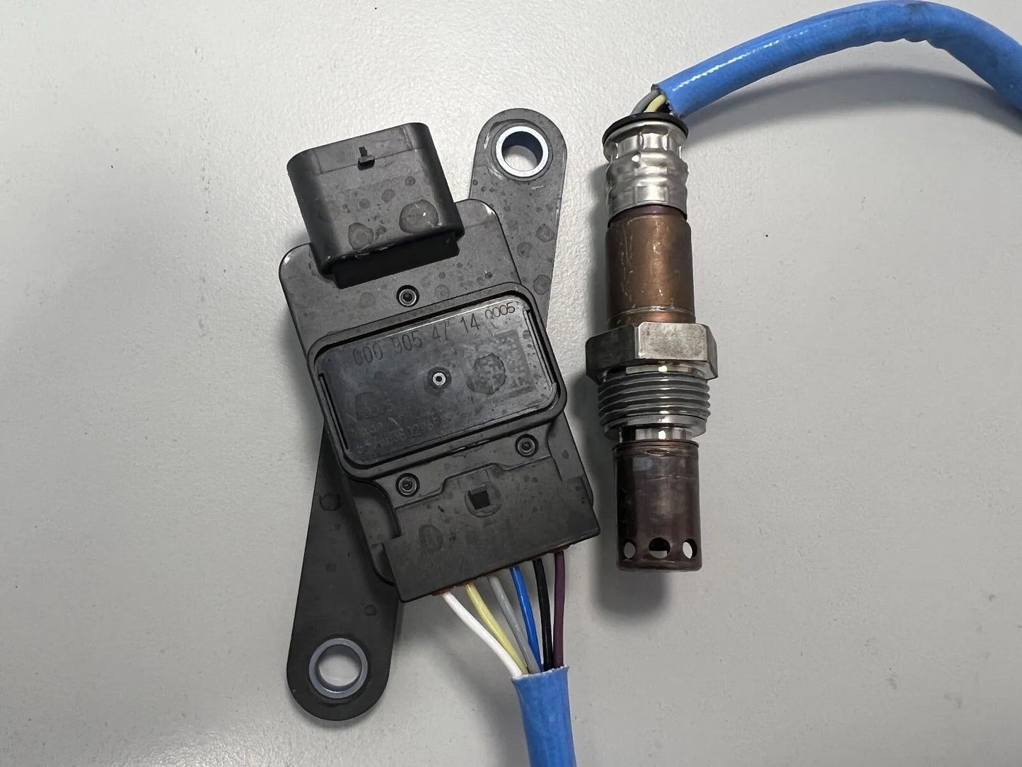 ORIGINAL Mercedes NOX Sensor Lambdasonde CLS E GLE Vito Sprinter S A0009054714