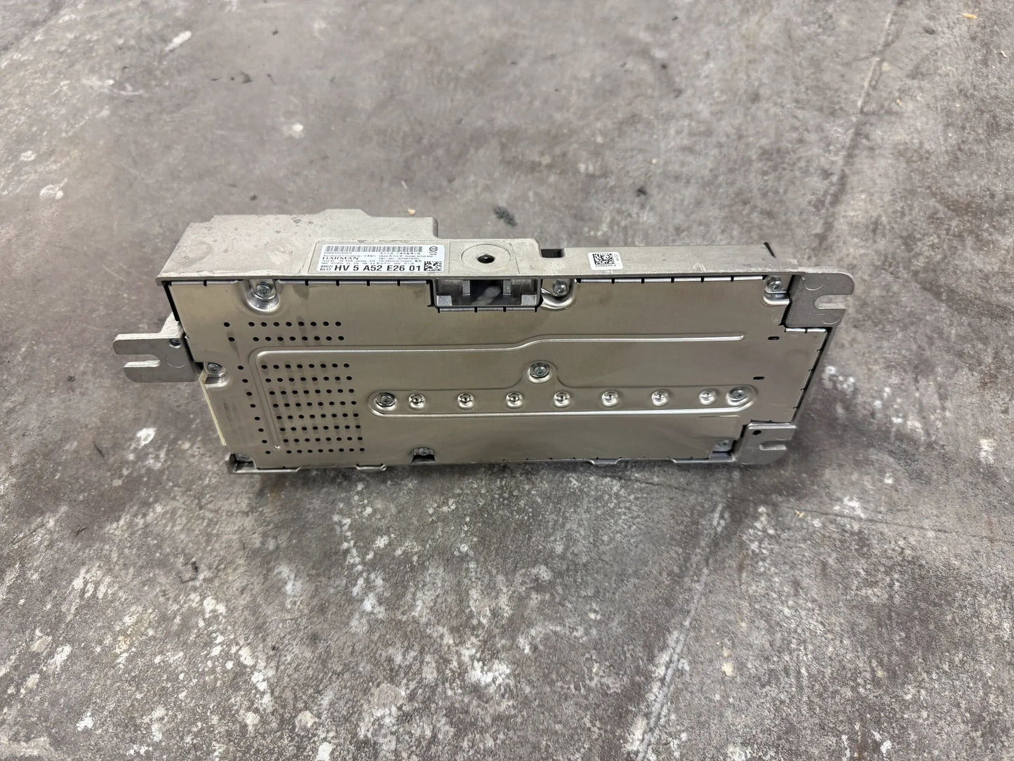 Original BMW HARMAN Verstärker Booster ALEV4 AGA 5A52E26 NEU