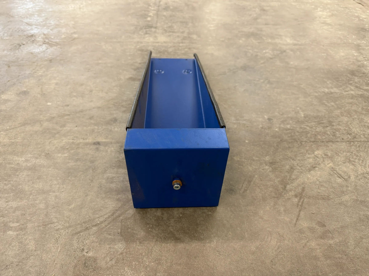 Metall Auffahrrampe / Führungsschiene Werkstatt – blau – mit Gummiauflage