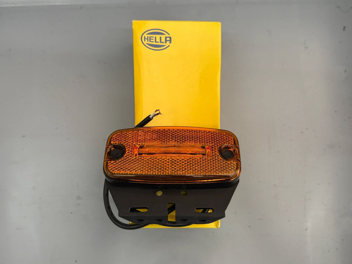 Original Hella Seitenmarkierungsleuchte 2PS 345 600-071 NEU