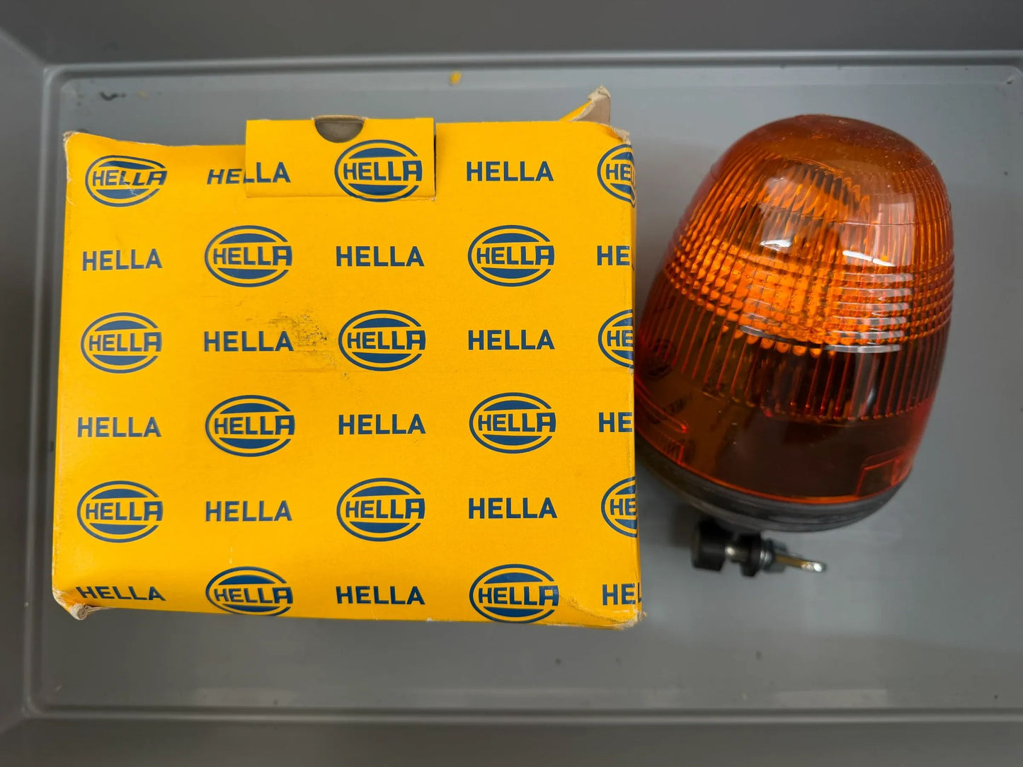 Original Hella Rundumleuchte 2RL 006 846-001 NEU