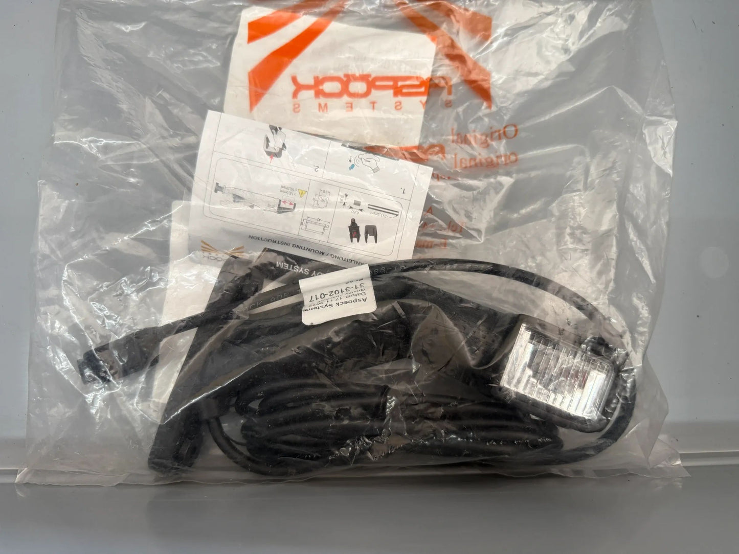 Original Aspöck Systems GmbH Superpoint IV LED 12V/24V Rechts 31-3104-014 NEU