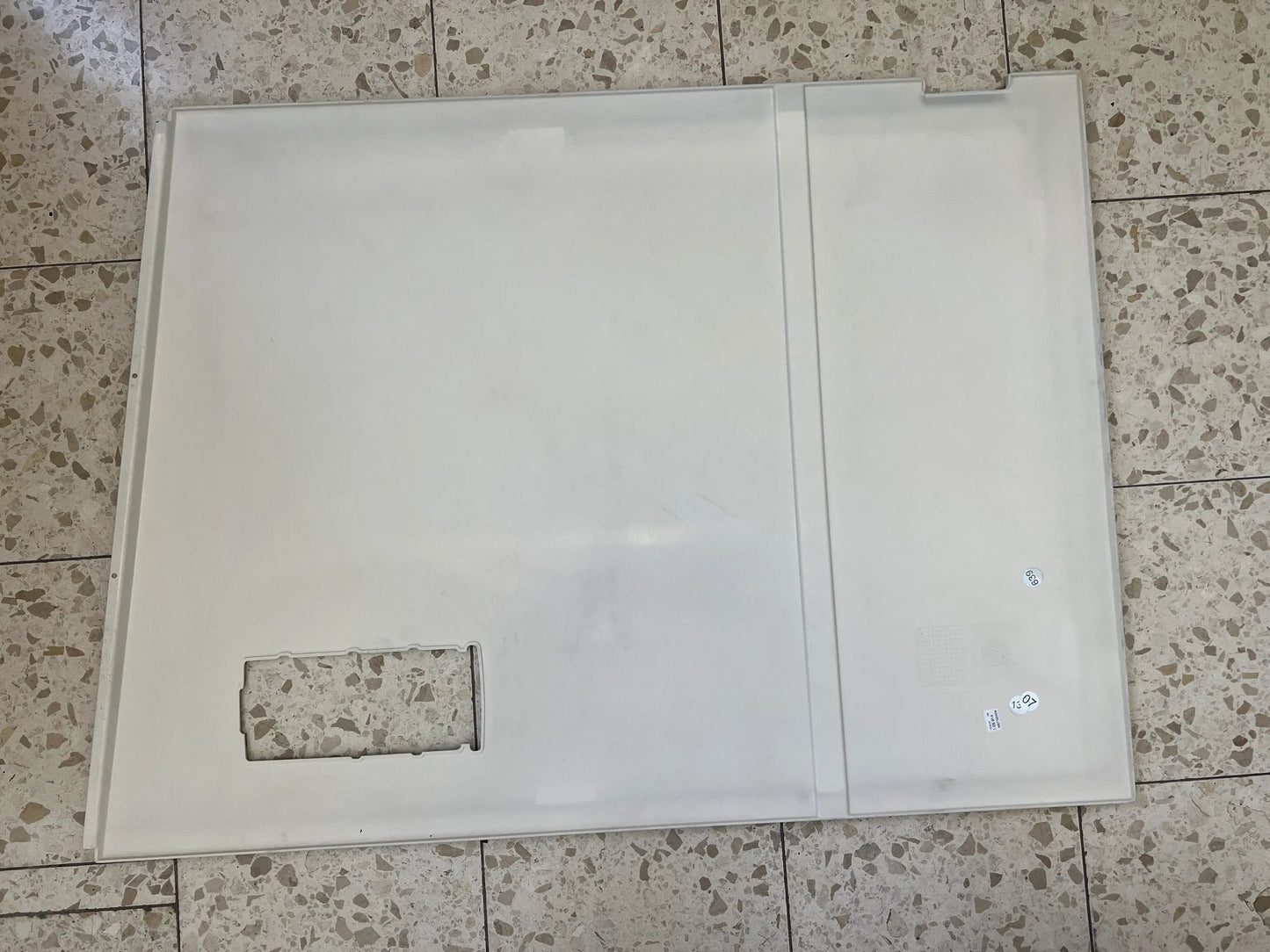 Original Mercedes-Benz Beplankung A9577220009 NEU