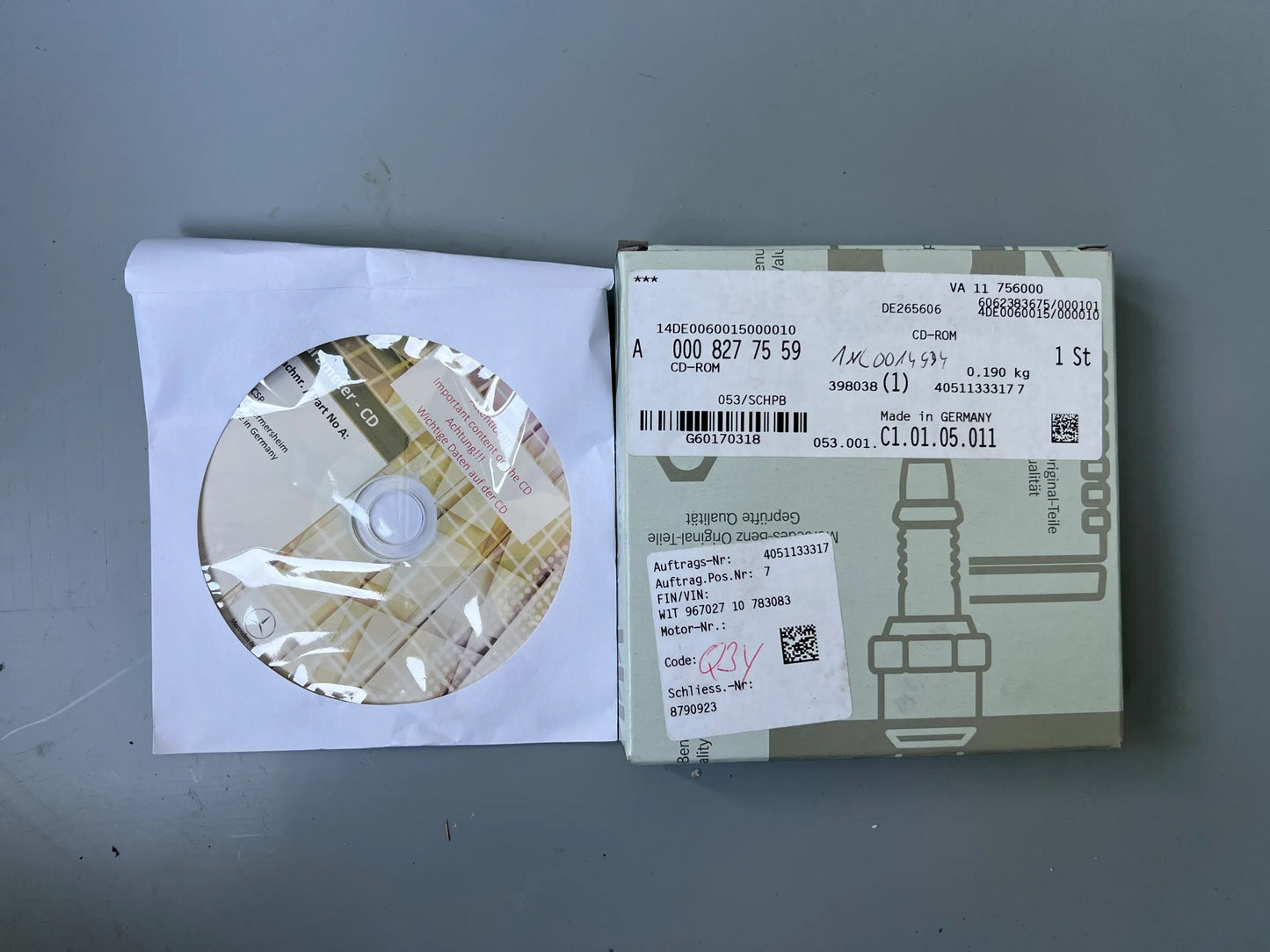 Original Mercedes-Benz Trucks CD-ROM A0008277559 NEU