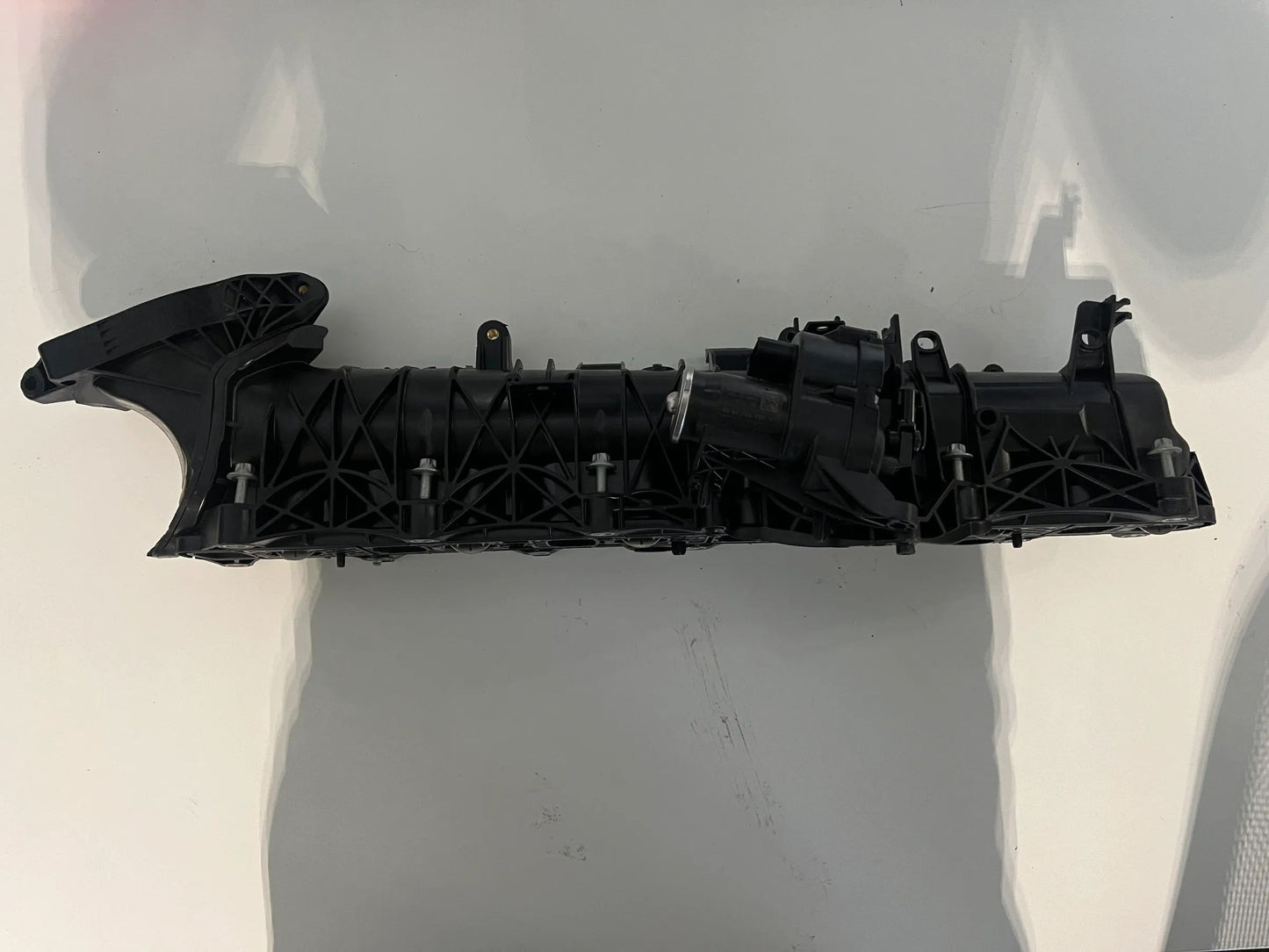 Mercedes Benz OM656 Ansaugbrücke Ladeluftverteiler+Stellmotor A6560900500