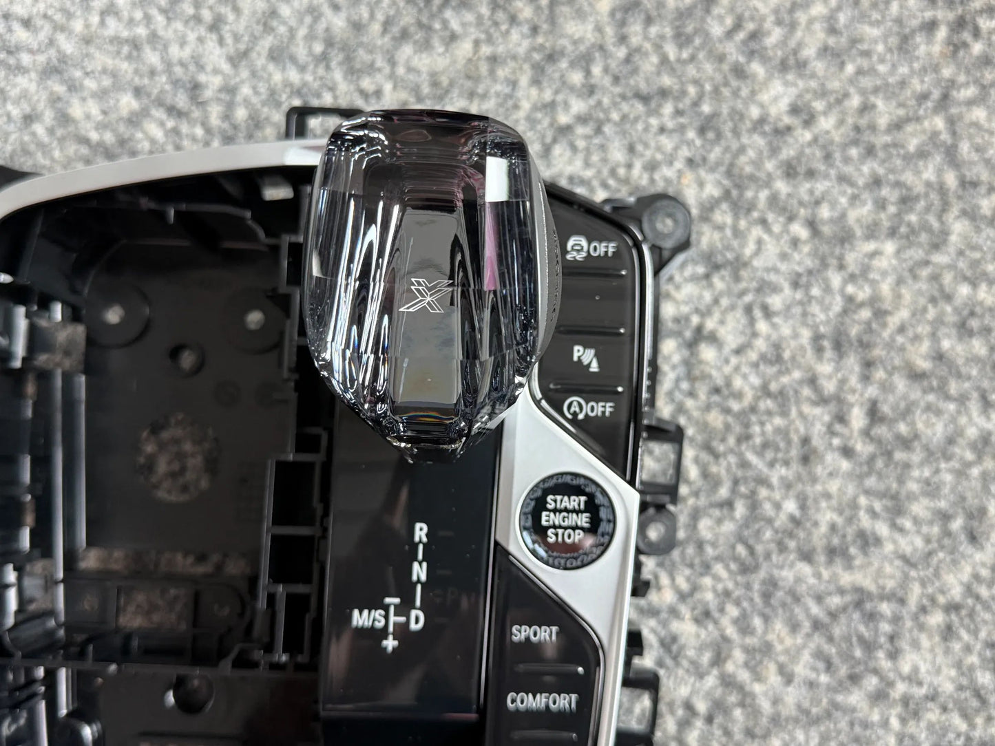 ORIGINAL BMW Mittelkonsole / Schaltzentrum Gangwahlschalter 5A68CE5 NEU