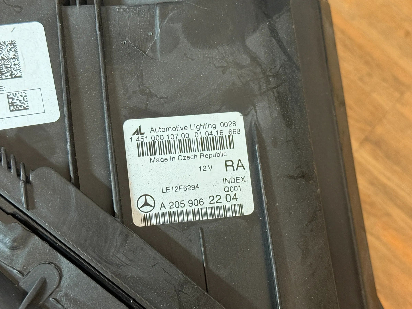 Original Mercedes-Benz W205 Scheinwerfer A2059062204 rechts