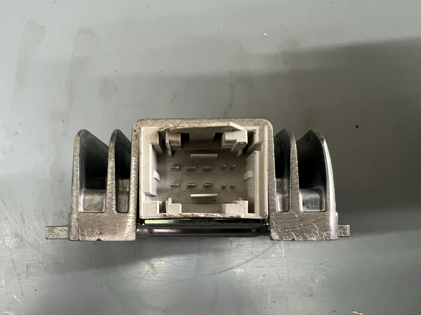 Original Mercedes Benz Steuergerät Soundgenerator hinten A2439000401 NEU