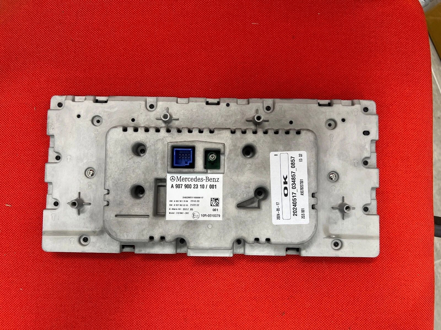 Original Mercedes Benz Steuergerät Zentraldisplay A9079002310 NEU